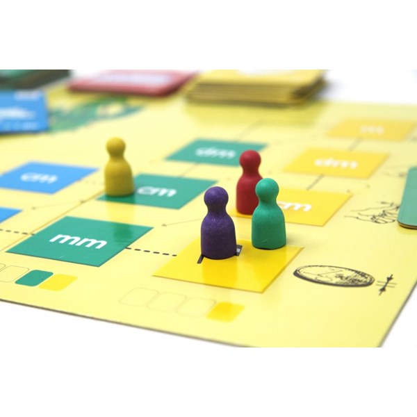 Satz aus 60 Spielfiguren in 6 Farben